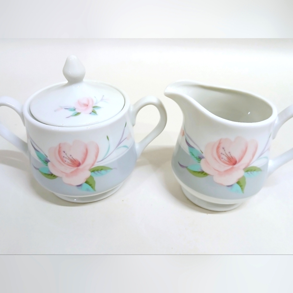 Vintage Floral Creamer and Sugar Set